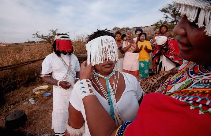 African Magic:This Traditional Spell Caster man can make your estranged lover come looking for you begging for love.Here Are The Details How He does it.